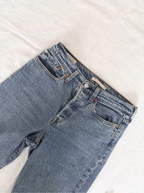 Levi Strauss & Co Wedgie Straight Denim Jeans